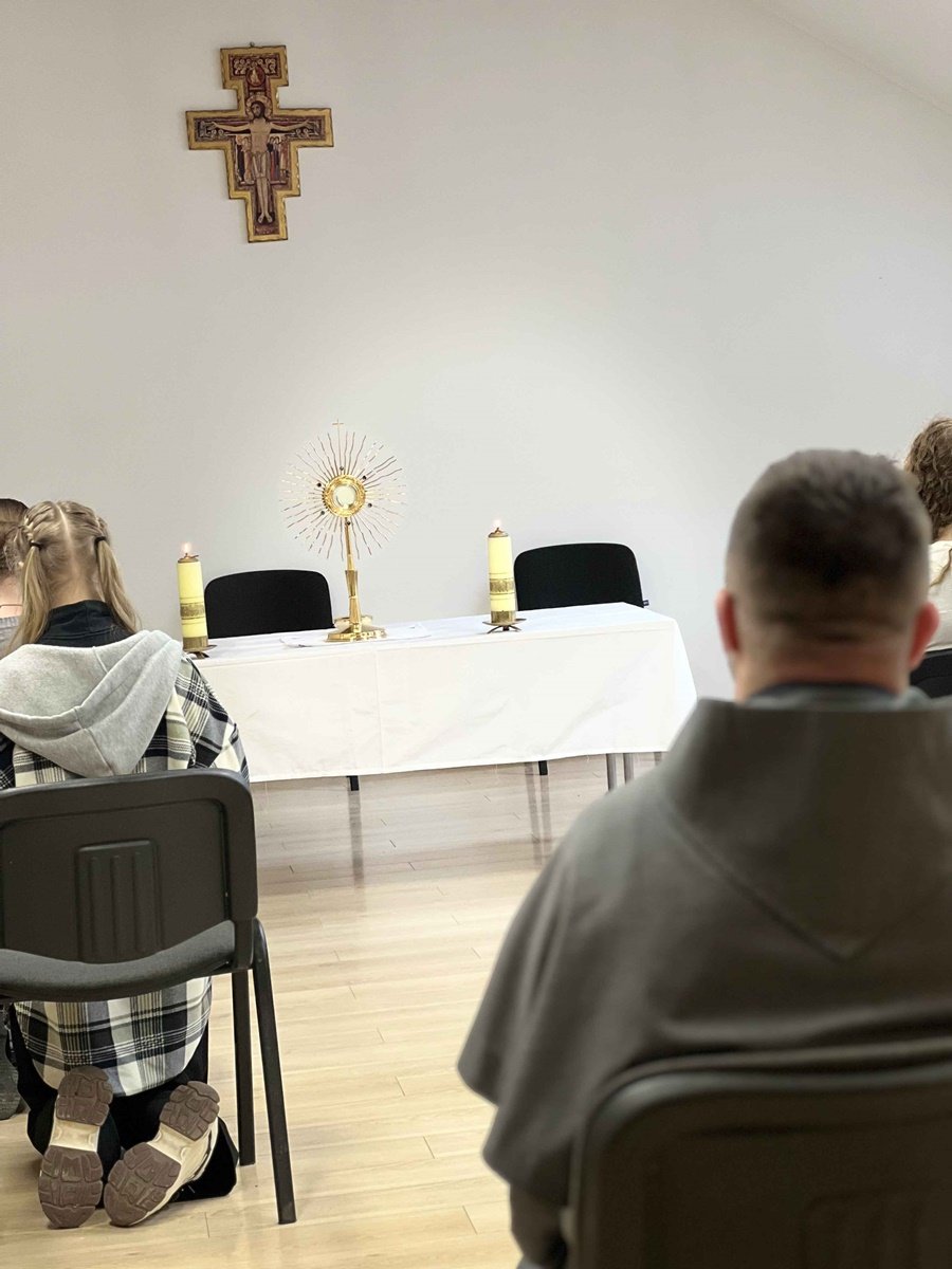 День зосередження Львівської спільноти ФОС у Брюховичах з Францисканською молоддю.