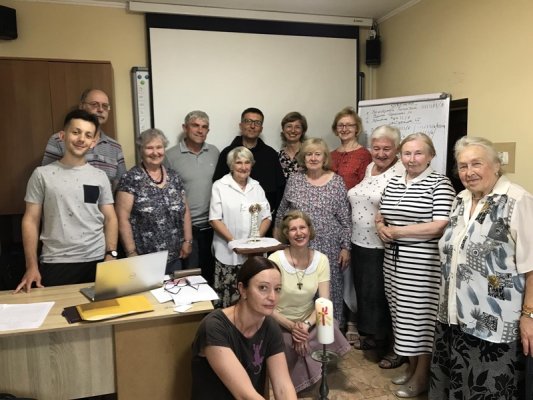 «Це не ви мене вибрали, але я вас вибираю» або Ще раз про служіння…